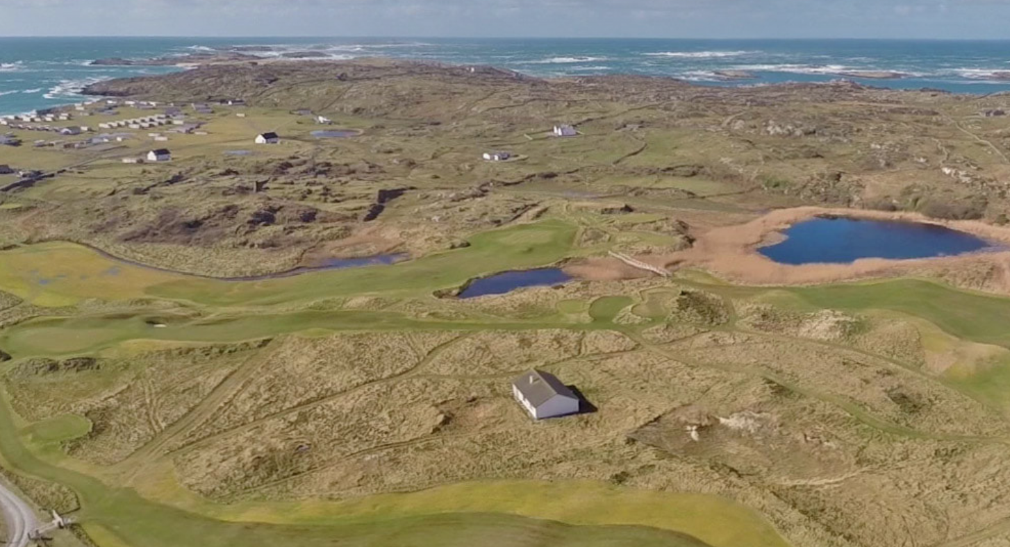 Connemara Golf Links
golf course
